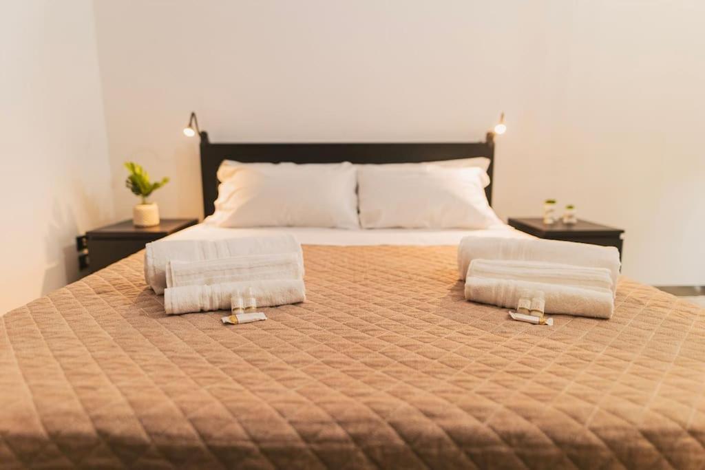 Trani -Suite ❉Marmor - Elegante Casa Storica ❉ Экстерьер фото