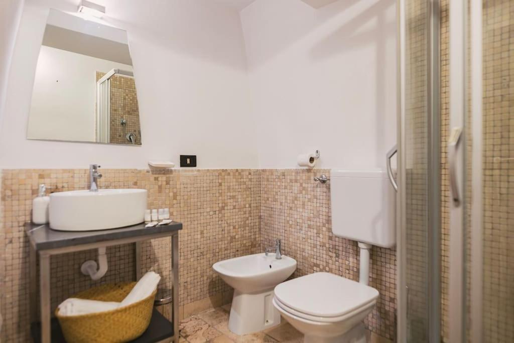 Trani -Suite ❉Marmor - Elegante Casa Storica ❉ Экстерьер фото